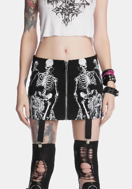 Women's Everyday Attire Forward Trendsetter Into The Crypt Mini Skirt