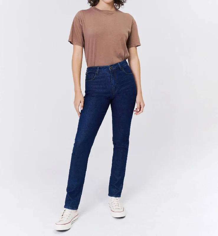 Affordable Trendy Clothes For Women Daring Fashion Promotions Joan Straight Fit Jeans In Classic