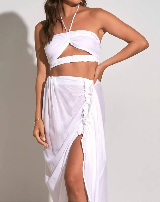 Seasonal Clearance Crop Halter Top In White