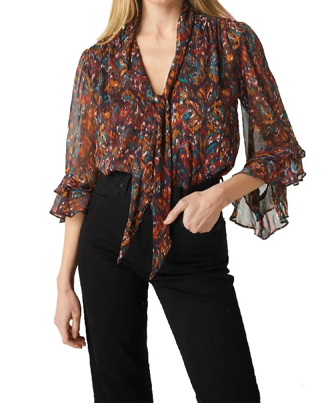 Fresh Fashion Discounts Gigi Top In Peacock Abstract