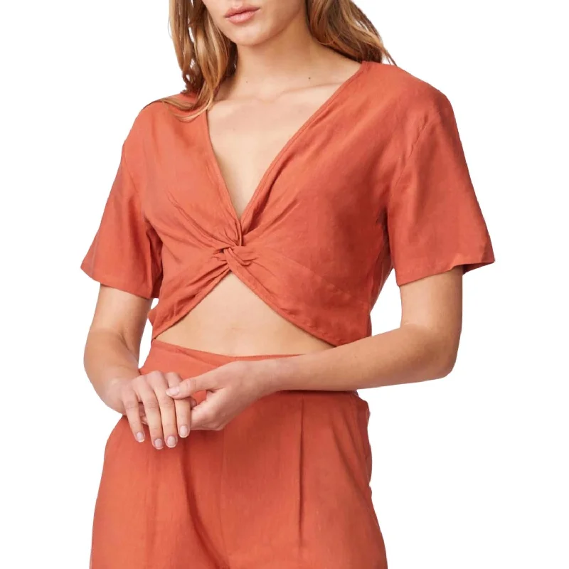 Quick Grab Deals Linen Front Twist Top In Faded Rust