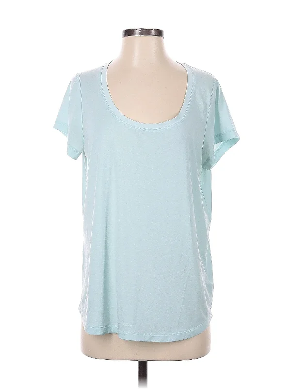 Charming Women's Outfit For Special Occasions Limited Stock Active T Shirt