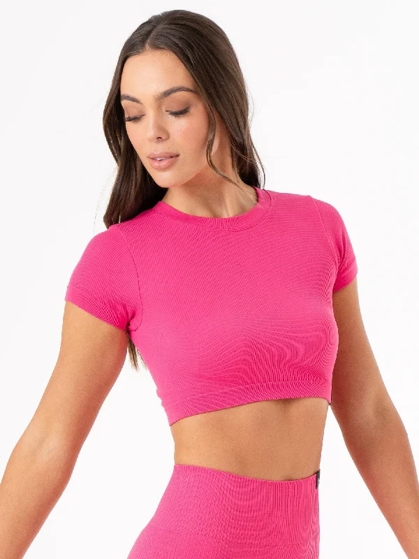 Women's Functional Apparel For Outdoor Activities Fashion-Forward Rib Seamless T-Shirt - Hot Pink