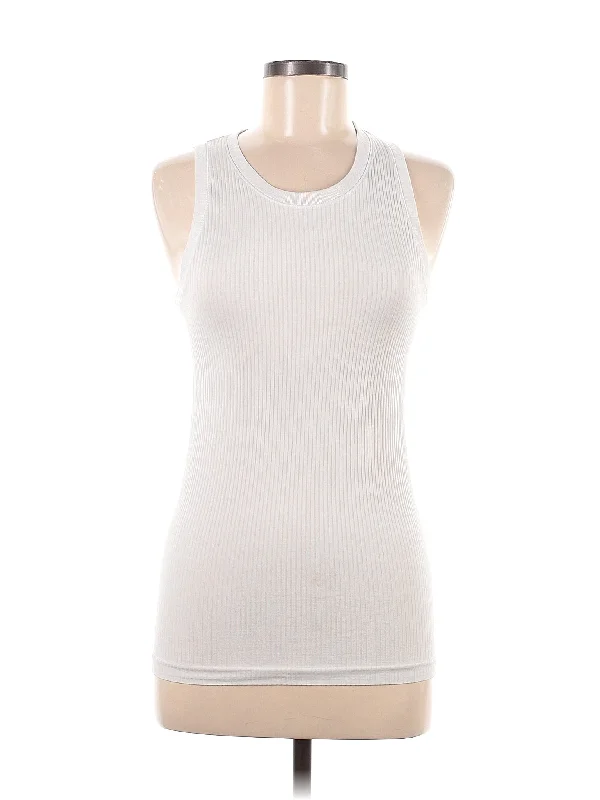 Vintage-Inspired Women's Apparel Fashion Forward Femininity Sleeveless T Shirt