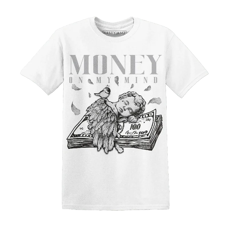 Fashion-Forward Gender-Neutral Outfit Ideas Statement Fashion Offers NastyJamz Wolf Grey 1s T-Shirt Match  Money On My Mind Angel